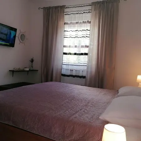 Apartman Nicol Apartman *